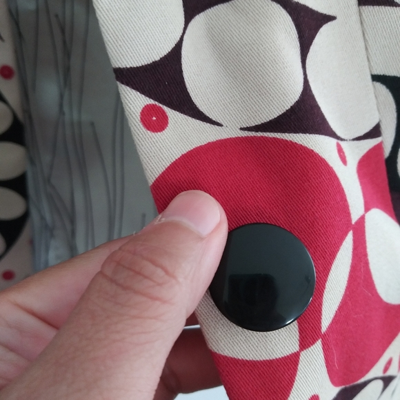 Walter baker by Walter red & tan cropped blazer. 6P - Picture 5 of 11